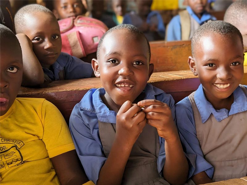 happy-african-orphans